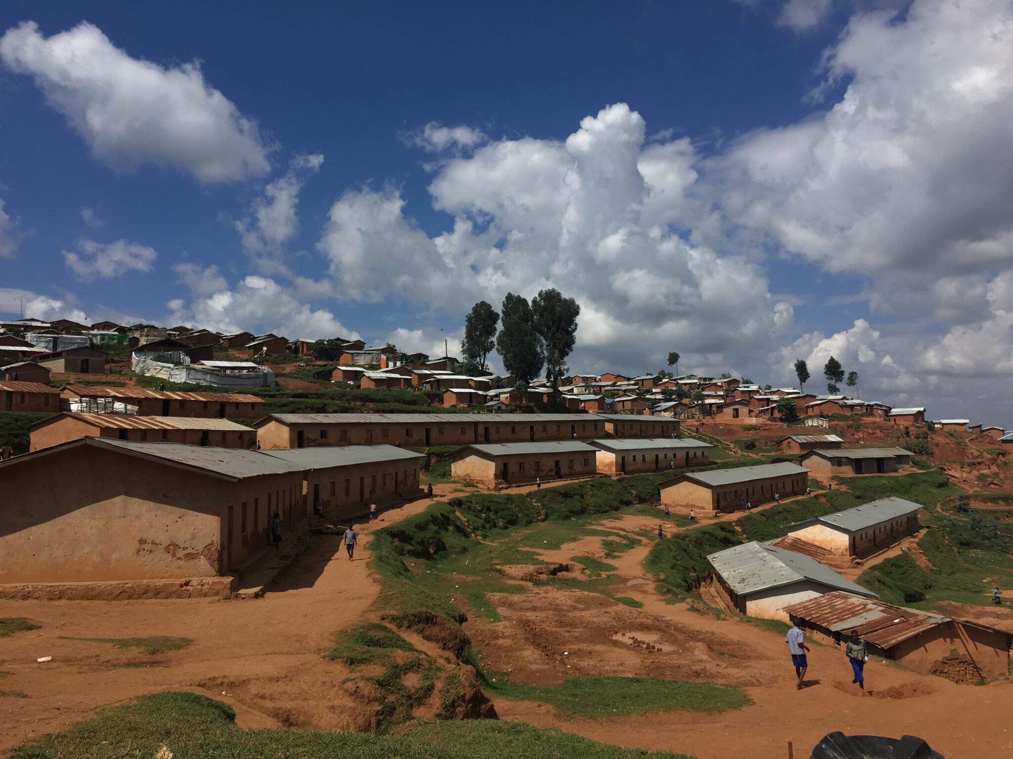 ルワンダ・スタディ・プログラム - 報告書「2.12.国際連合難民高等弁務官事務所(UNHCR) 難民キャンプ」 | 国連フォーラム